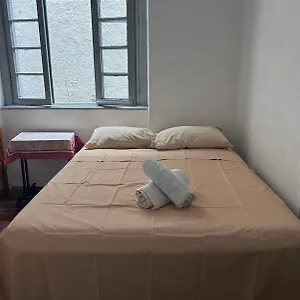  Hostal Proximo A Shopping Total - Rodoviaria - Hosp Presidente Vargas